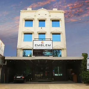 Hotel Emblem Sector 14, Gurgaon